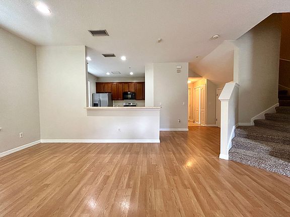 5th image of 10849 Spider Lily Dr #30B