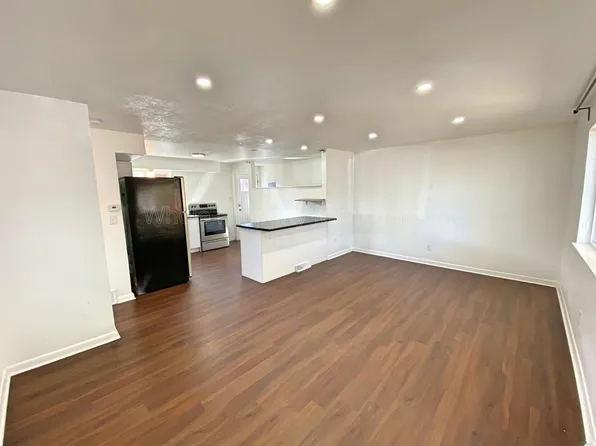 2829 W Park Pl, Denver, CO 80219