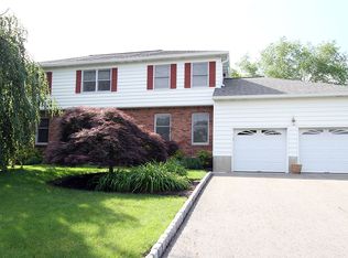 19 Wittig Ter, Wayne, NJ 07470
