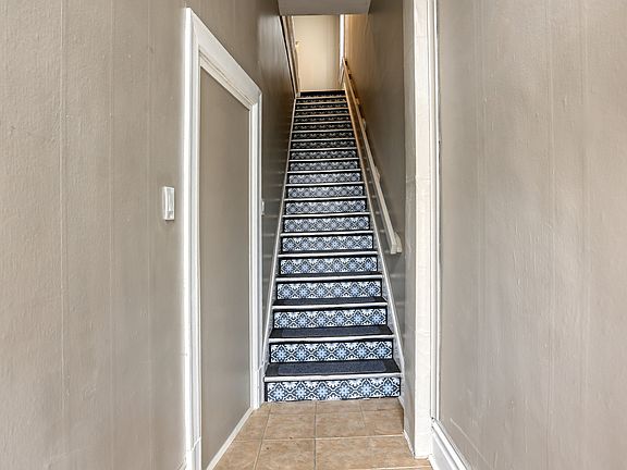 4th image of 403 Wall Ave #Avenue2