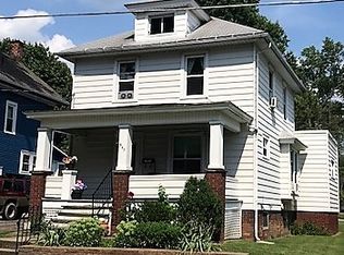 647 N Buckeye St, Wooster, OH 44691