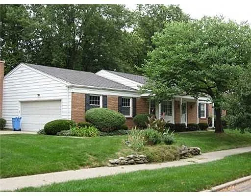 2101 Montego Dr photo 1