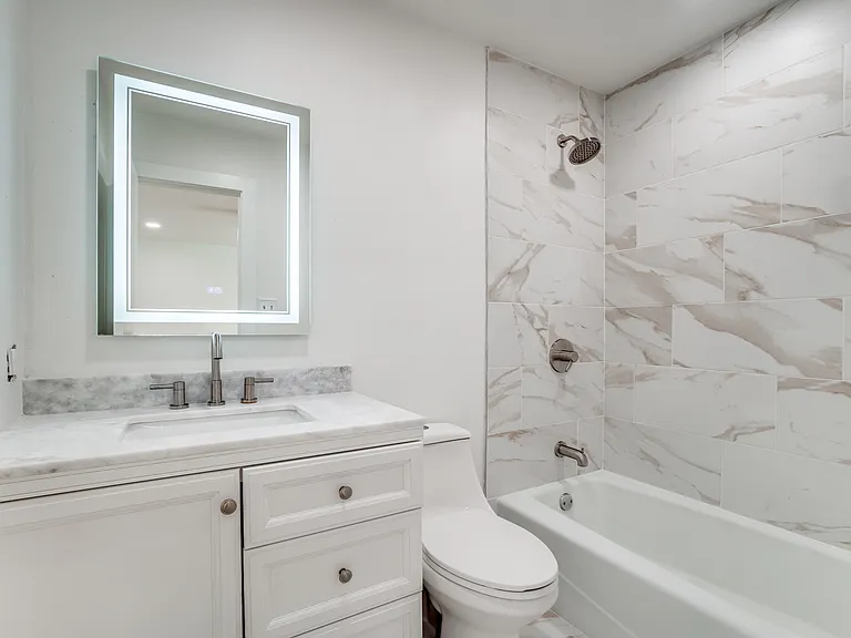 1323 Lark Ln — Photo 24