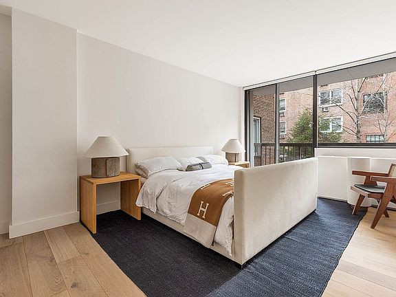 4th image of 344 W 23rd St APT 2C