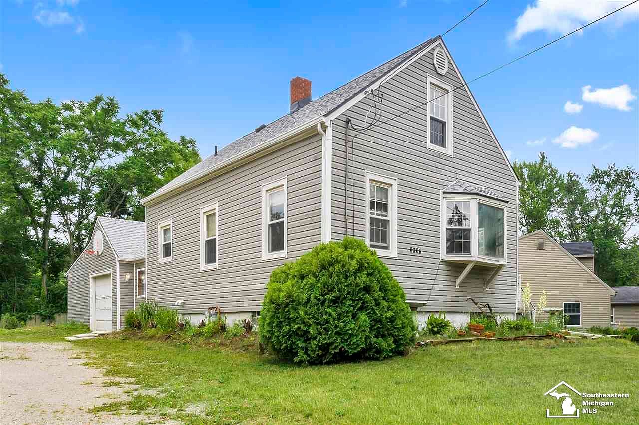 8306 Lambert St, Lambertville, MI 48144 Zillow