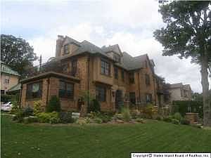 1st image of 262 Howard Ave