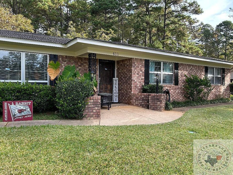 1st image of 411 E Pinecrest Dr