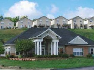 1516 Lakewood Lndg, Imperial, MO 63052