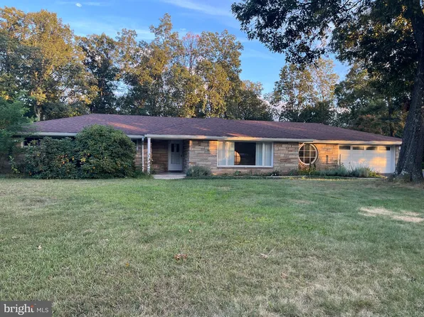 7 Forest Dr, Lavale, MD 21502