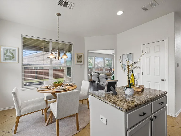 11304 Running Brush Ln — Photo 11