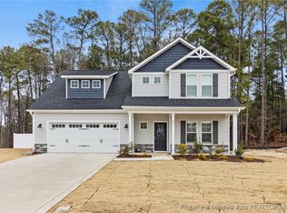 471 Crichton Ct, Fayetteville, NC 28311