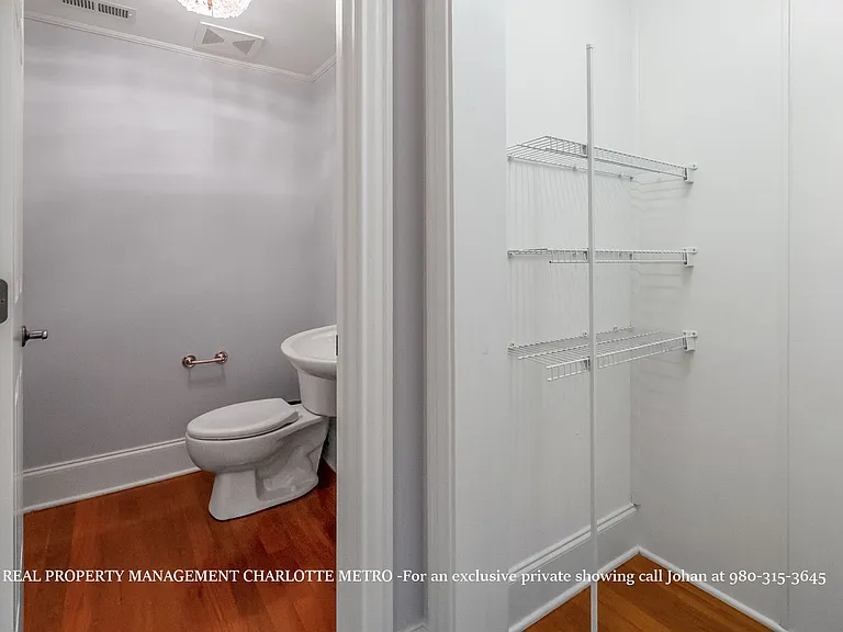 529 Queens Rd — Photo 67