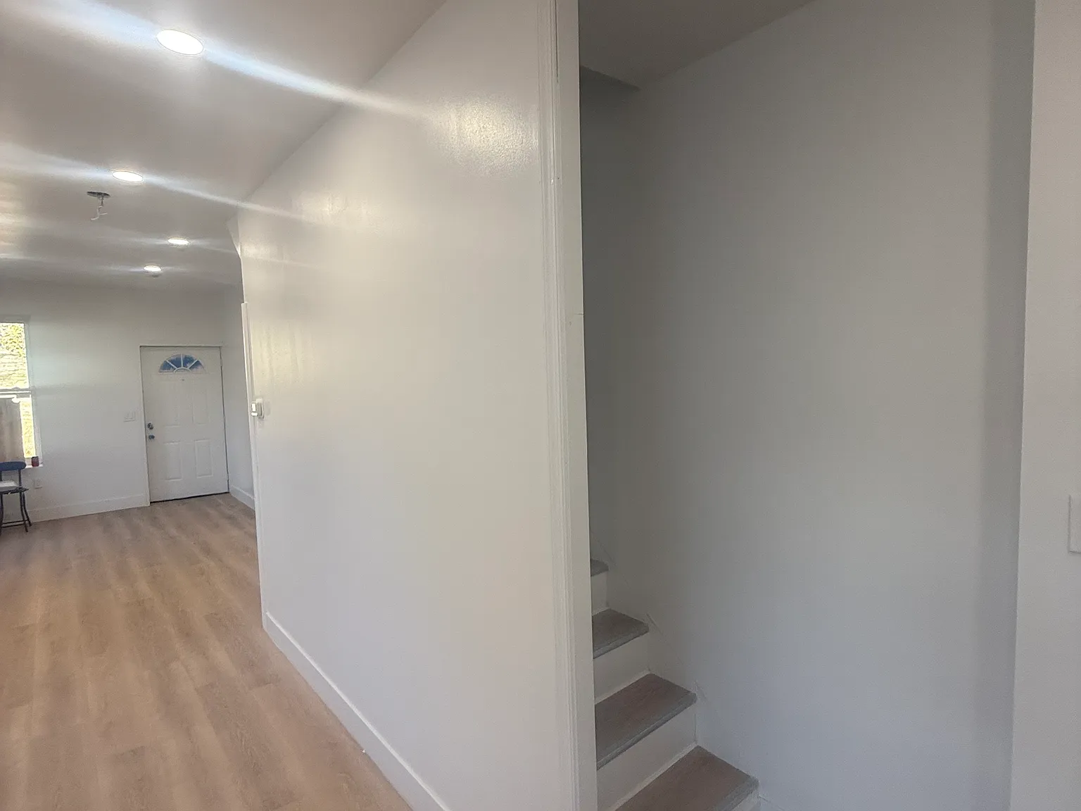 5 bed, 1676 sqft, $1,875 — Photo 3