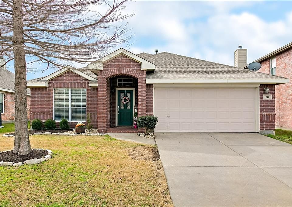 1st image of 311 Highland Glen Dr