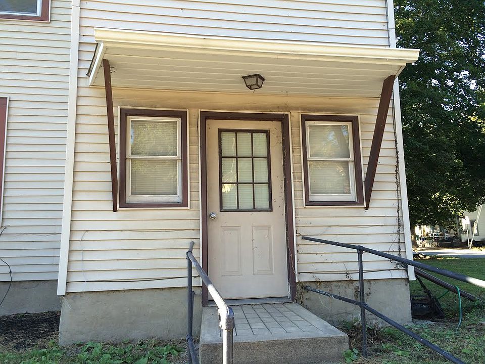 Front Door Commerical Space