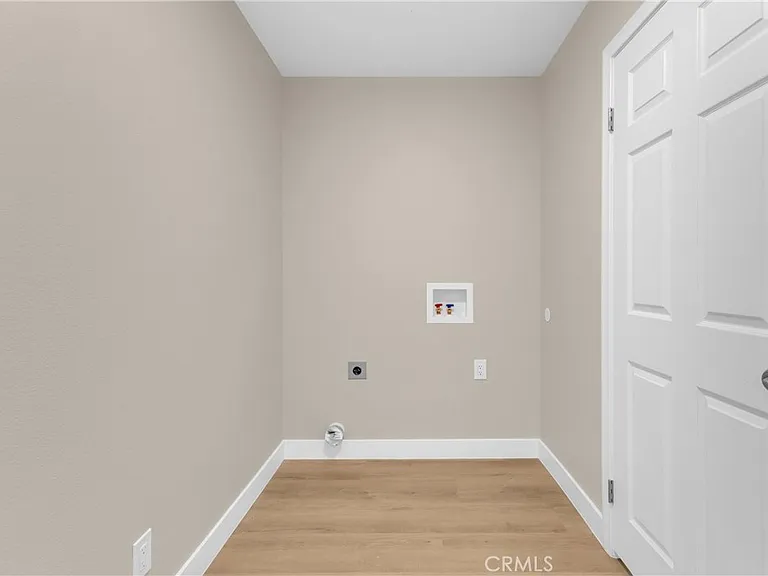 1341 Beach Club Dr — Photo 25