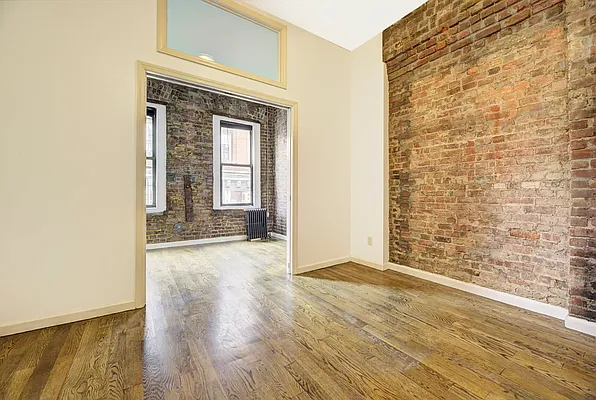 Rented by REAL New York | media 7