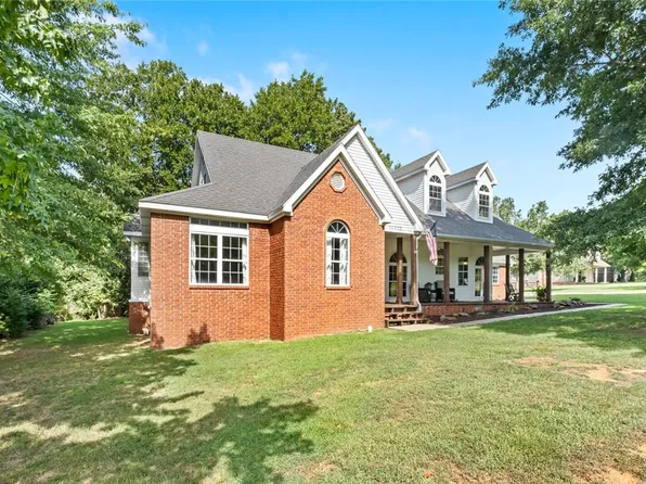 5433 W Wheeler Rd, Fayetteville, AR 72704
