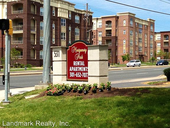 3rd image of 531 S Frederick Ave APT 106