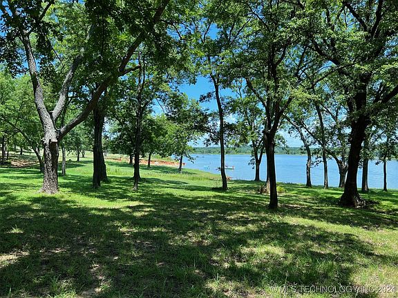 2nd image of 0 Heritage Dr