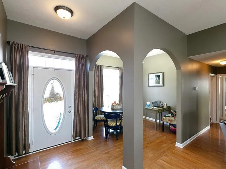 266 Glenda Ct — Photo 4