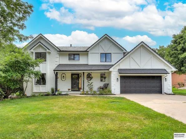 1404 N 131 Avenue Cir, Omaha, NE 68154