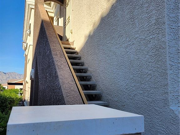4th image of 9303 Gilcrease Ave Unit 2167