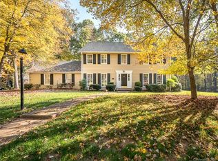 1011 Reverdy Ln, Matthews, NC 28105