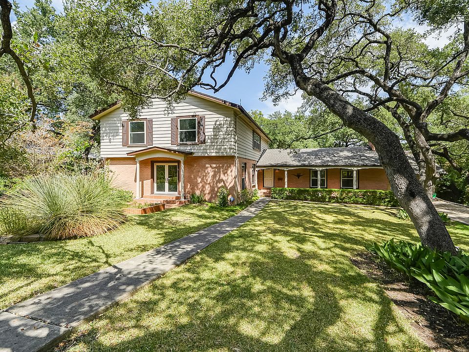 1st image of 227 Oak Park Dr