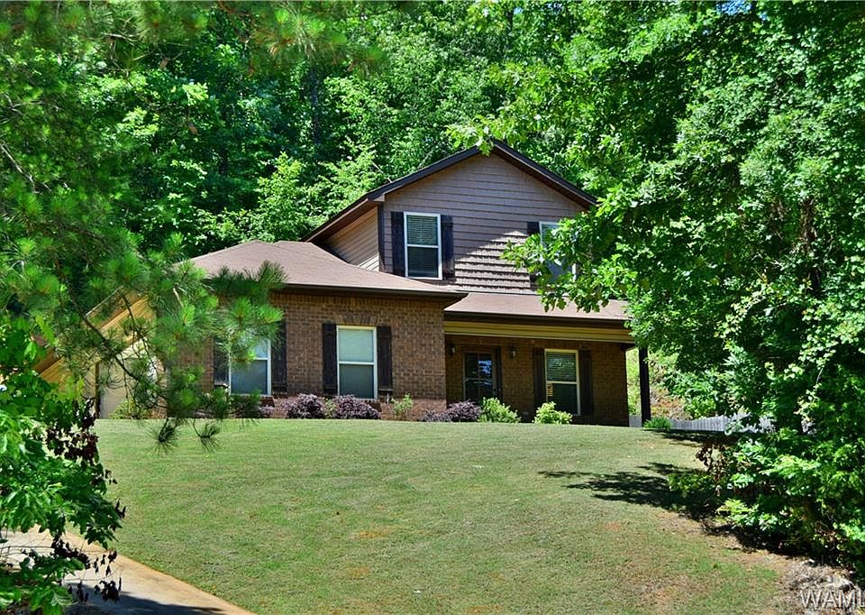 1st image of 15174 Green Cir