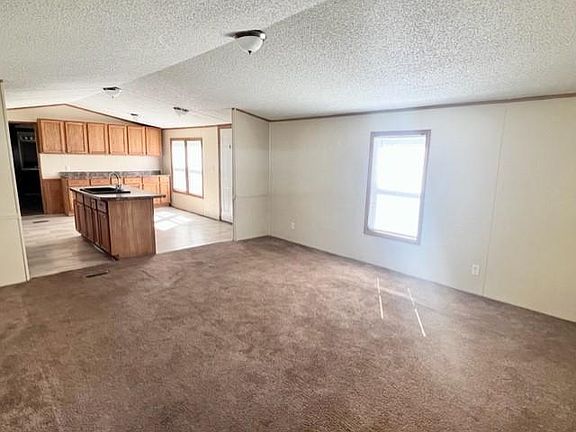 3rd image of 1525 Cobblestone Cir S