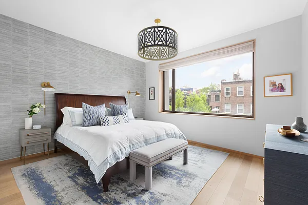 Sold by Compass | media 22