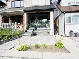 383 Coxwell Ave, Toronto, ON M4L3B8