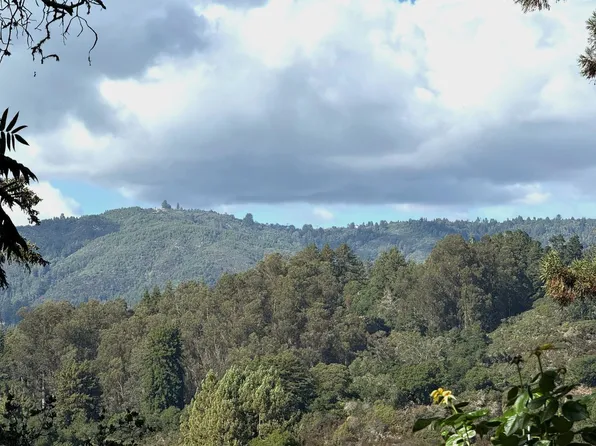 422 Allan Ln, Watsonville, CA 95076
