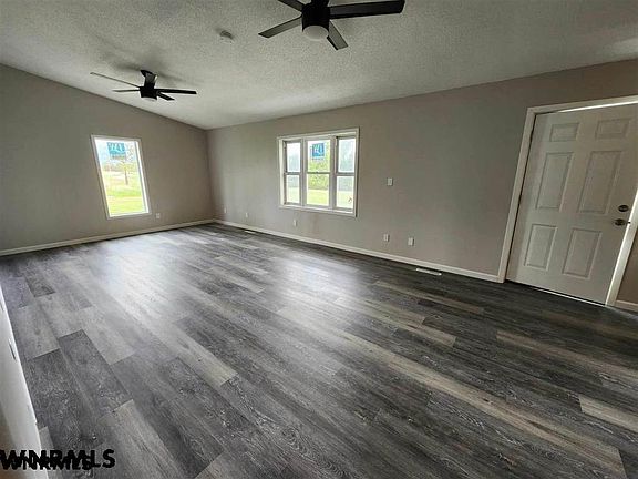 3rd image of 190132 Cedar Bluff Dr