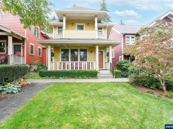 588 Rural Ave S, Salem, OR 97302