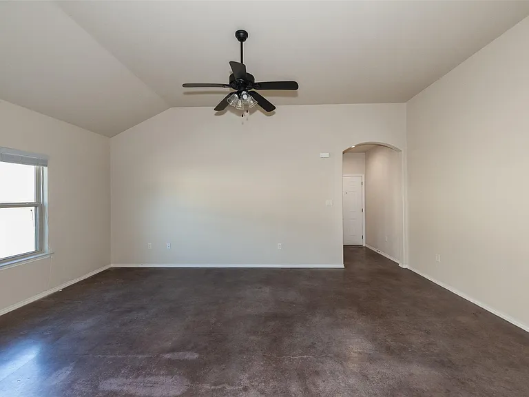 245 Joanne Loop #B — Photo 10