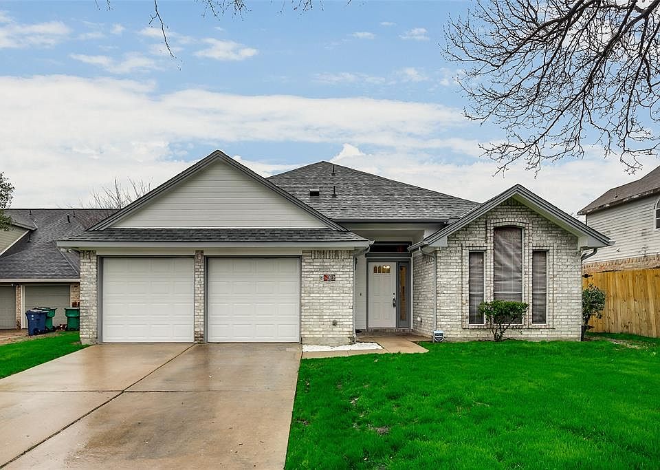 1st image of 1206 Hyde Park Ct