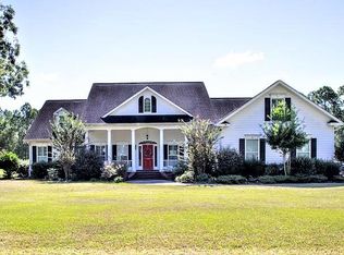 5482 Meadow Wood Rd, Blackshear, GA 31516