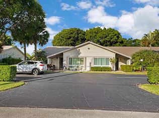 708 Lago Rd, Delray Beach, FL 33445