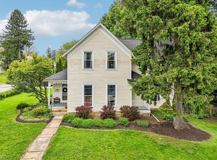 8942 Elm St, Brecksville, OH 44141
