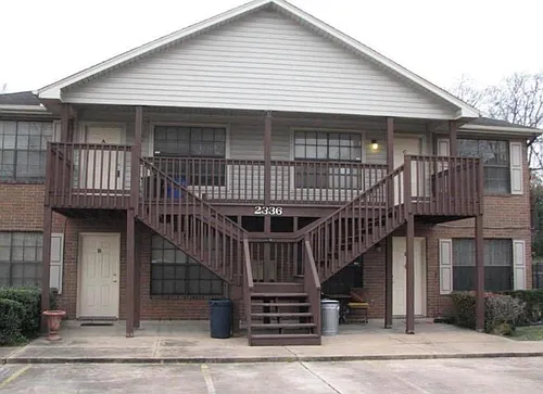 2336 N Pearland Ave #C Photo 1