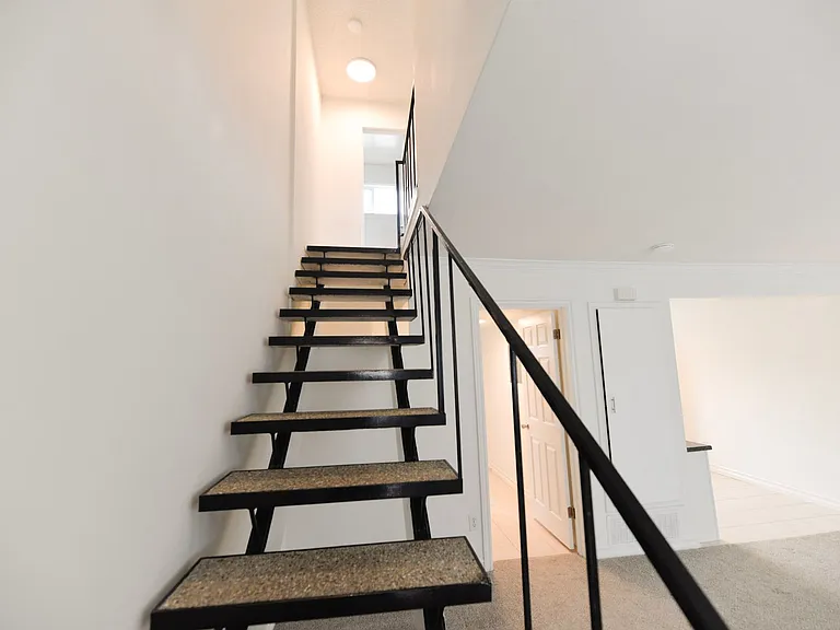 34036 Amber Lantern St — Photo 24