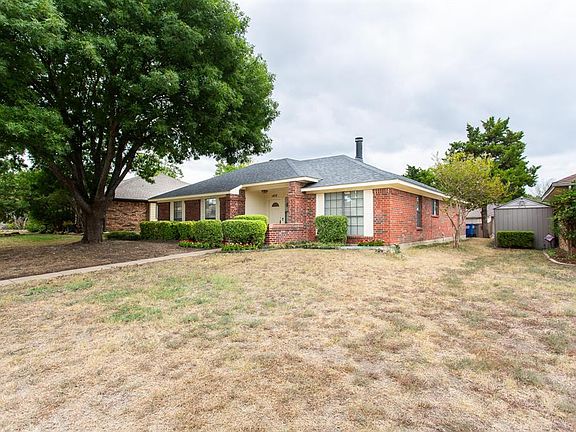 2nd image of 1408 Petunia Dr