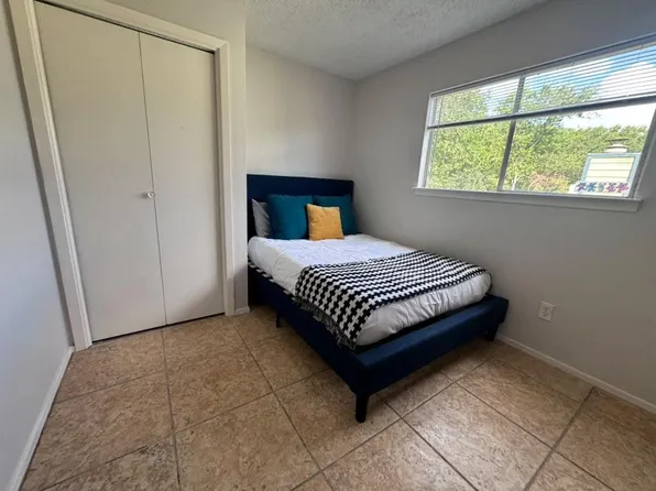 (undisclosed Address), Austin, TX 78745