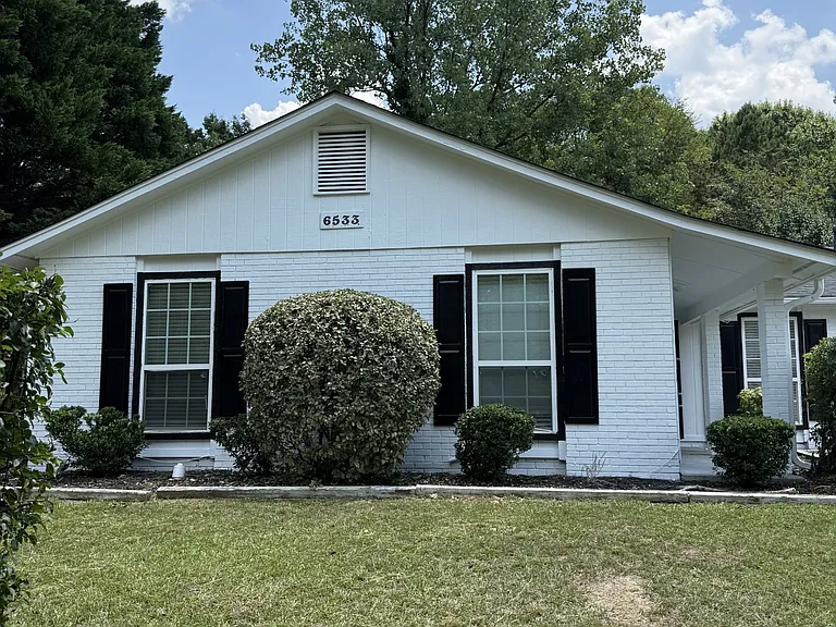 6533 Deermont Ct — Photo 1