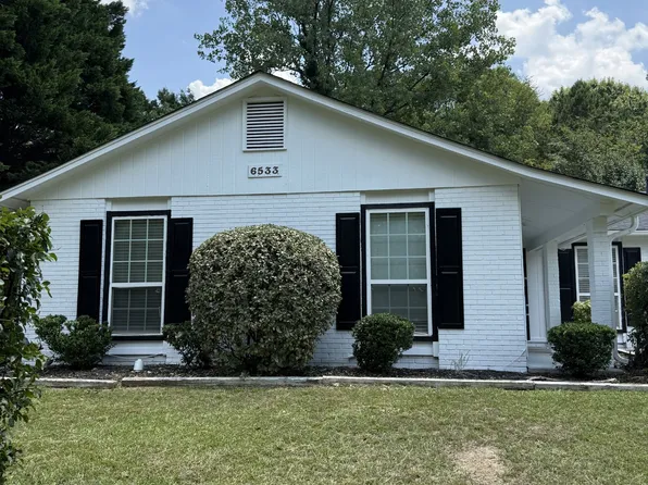 6533 Deermont Ct, Charlotte, NC 28211