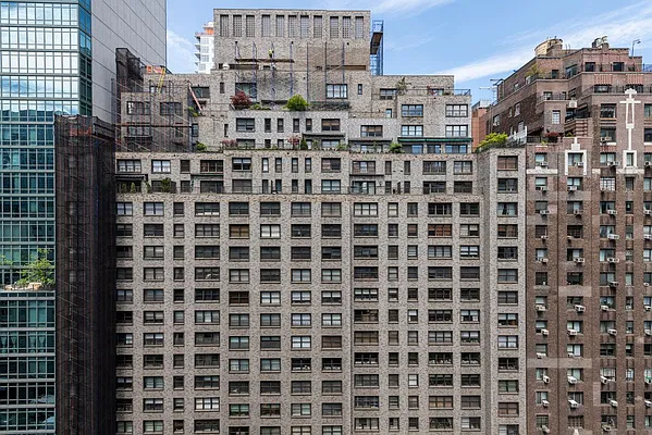 Rented by Nest Seekers International | media 19