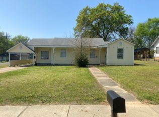 621 Ferguson St, Texarkana, AR 71854