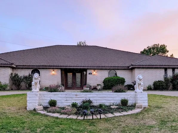 3 Sandstone Dr, Borger, TX 79007